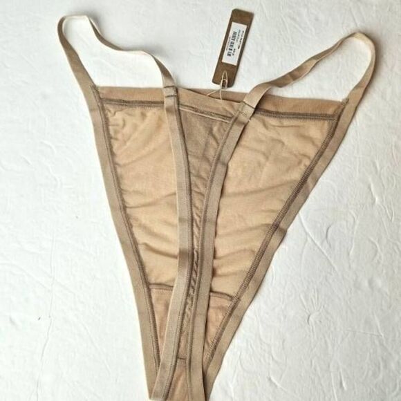 SKIMS STRING PANTY NWT - Picture 7 of 9